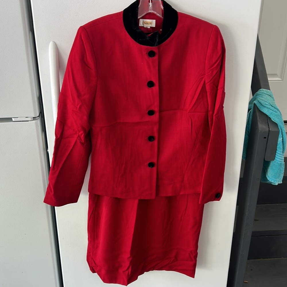 Talbots red ladies suit size 10, excellent condition